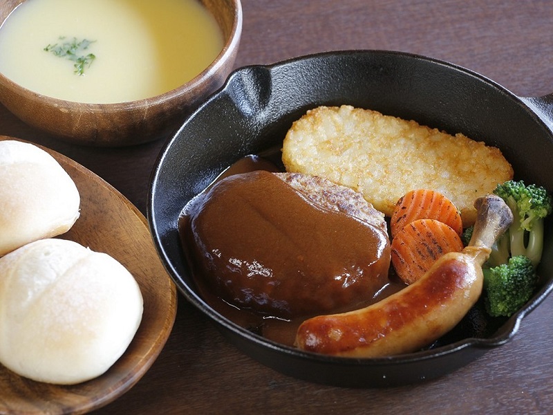PICA秩父 コテージ「ドギー」｜お子様夕食　KID's Dinner