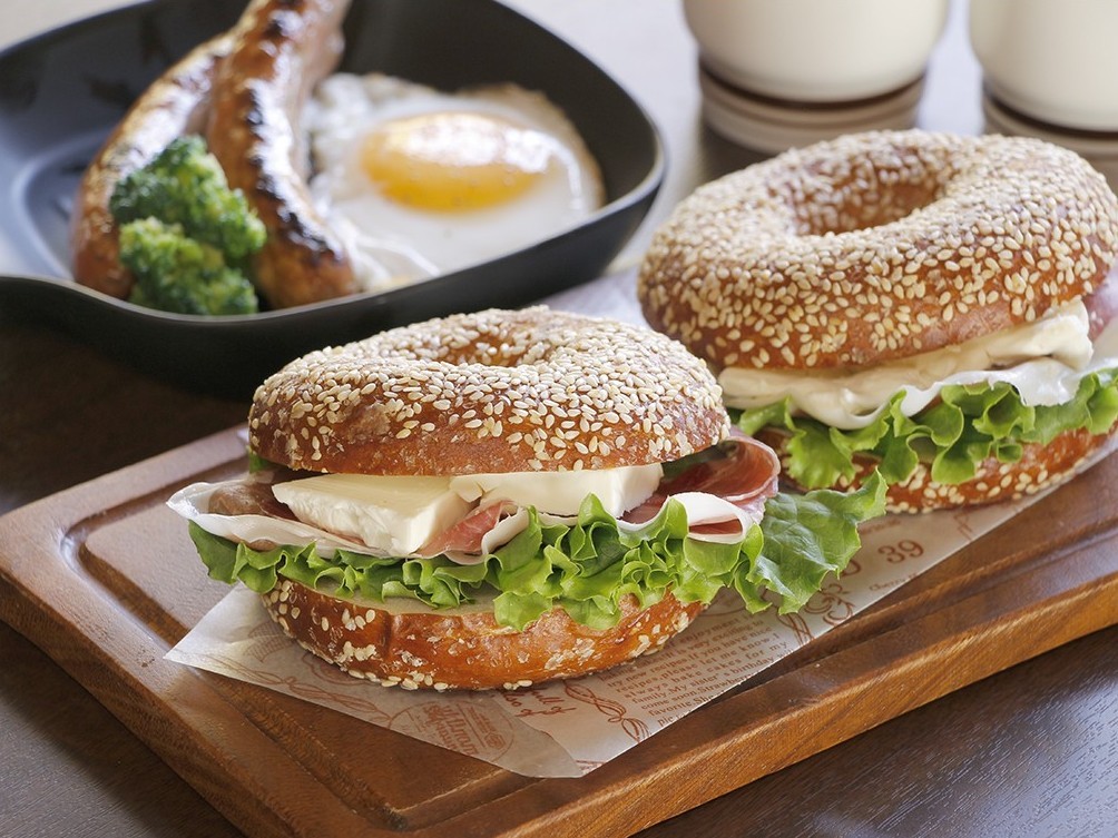 PICA秩父 コテージ「ドギー」｜朝食　ベーグルモーニング
